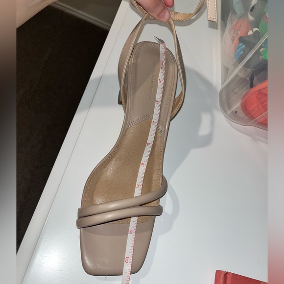 French connection women’s size 9.5 block heel nude. - Picture 5 of 5
